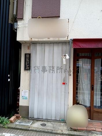 正面玄関