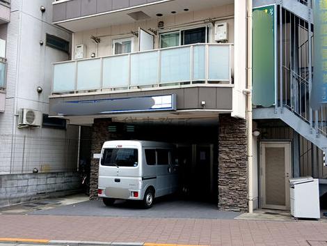 正面玄関