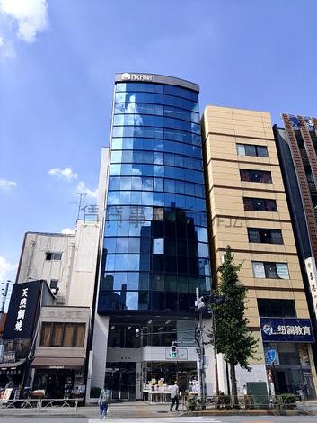 日東ビルの外観写真