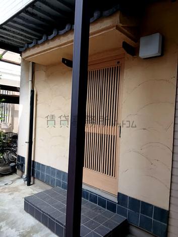 正面玄関