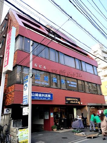 平石ビルの外観写真