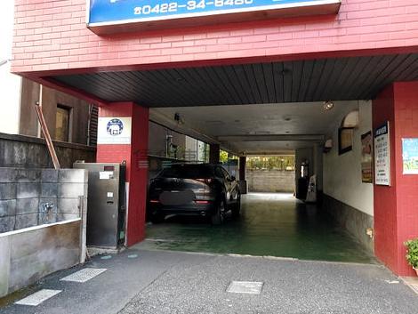 正面玄関