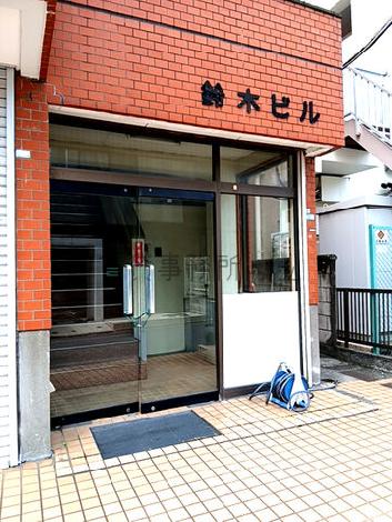 正面玄関