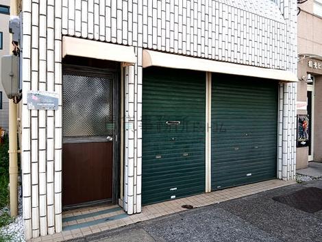 正面玄関