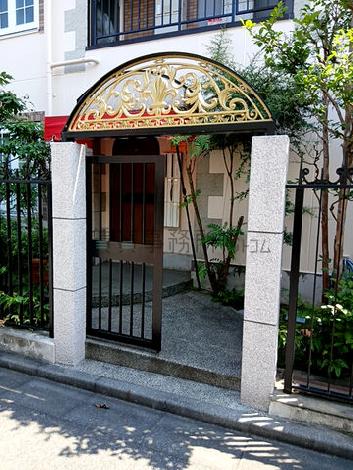 正面玄関