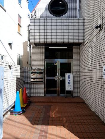 正面玄関