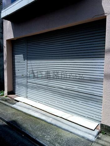 正面玄関