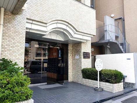 正面玄関