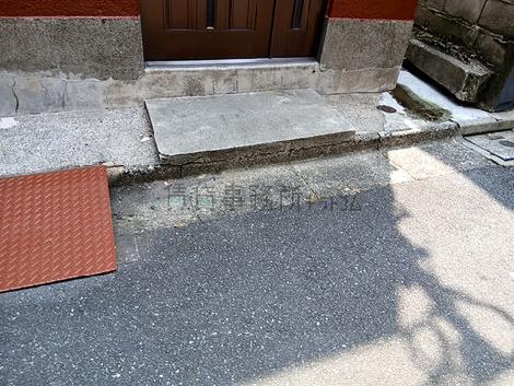 正面玄関