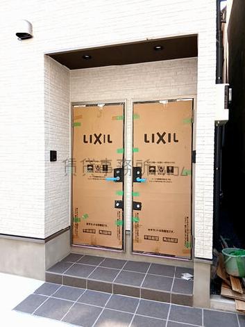 正面玄関