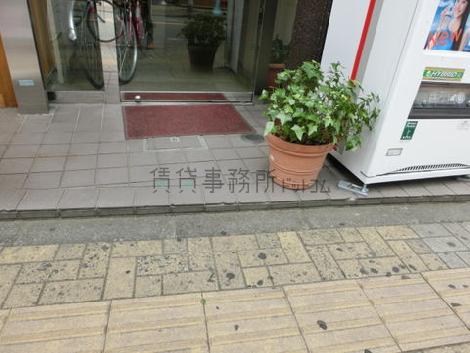 正面玄関