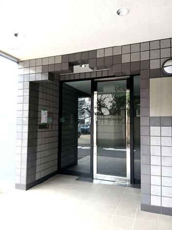 正面玄関