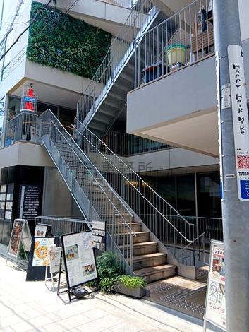 正面玄関