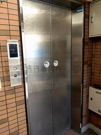エレベーター