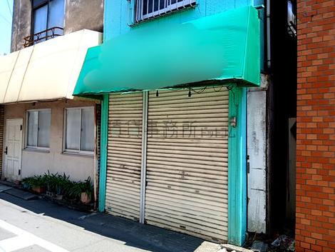 正面玄関