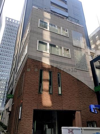 山川ビルの外観写真