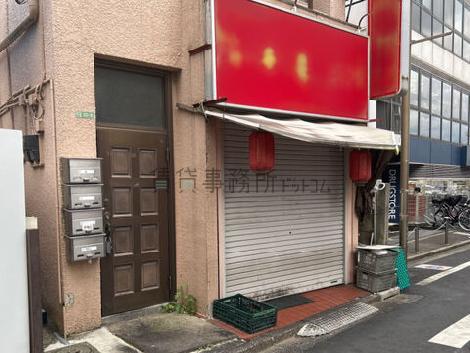 正面玄関