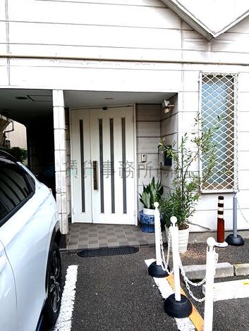 正面玄関