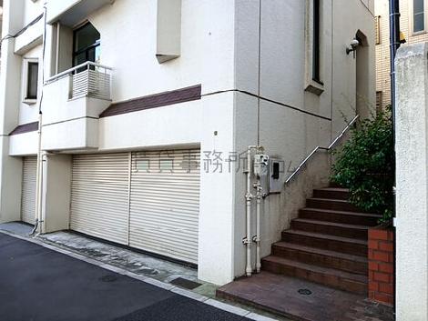 正面玄関