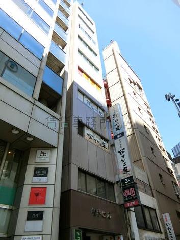 松井ビルの外観写真