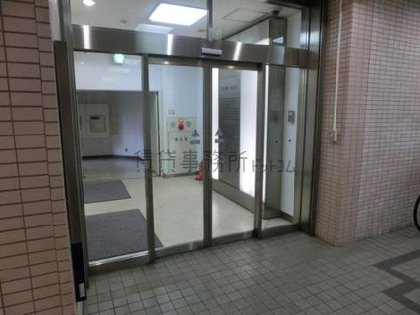 正面玄関