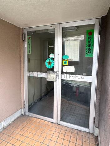 正面玄関