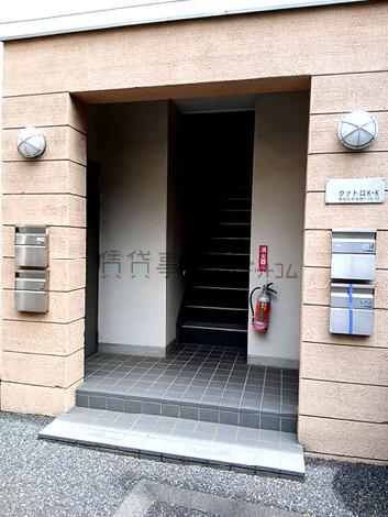 正面玄関