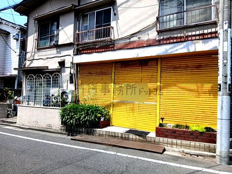 正面玄関