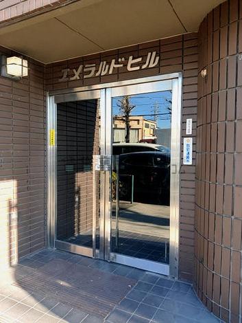 正面玄関