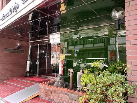 正面玄関