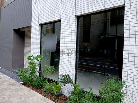 正面玄関