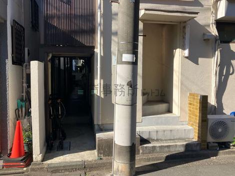 正面玄関