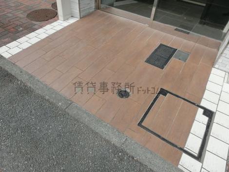 正面玄関