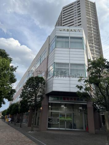 アーバン・V北与野ビルの外観写真
