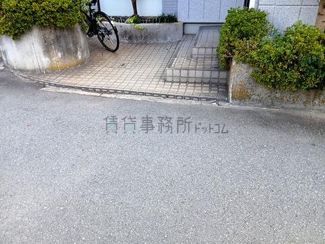 正面玄関