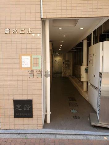 正面玄関