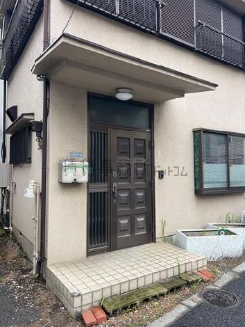 正面玄関