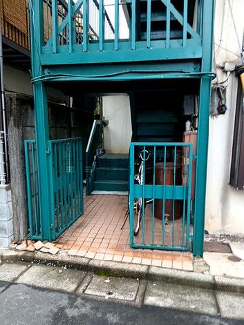 正面玄関