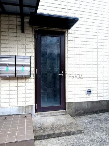 正面玄関