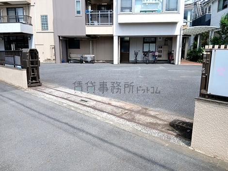 正面玄関