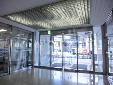 2列ある出入り口