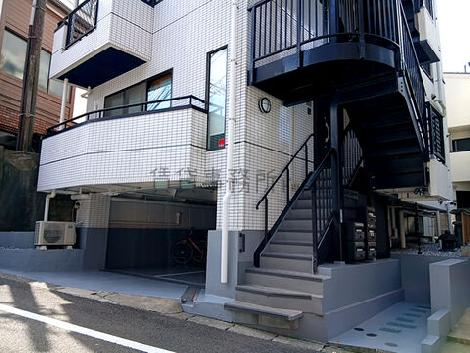 正面玄関