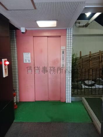 エレベーター