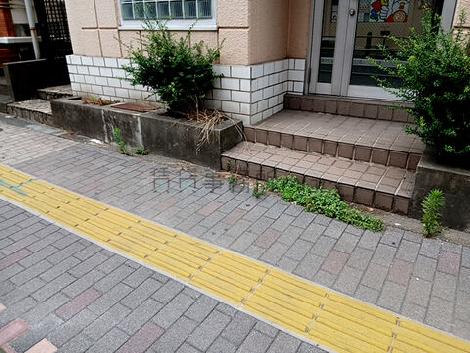 正面玄関