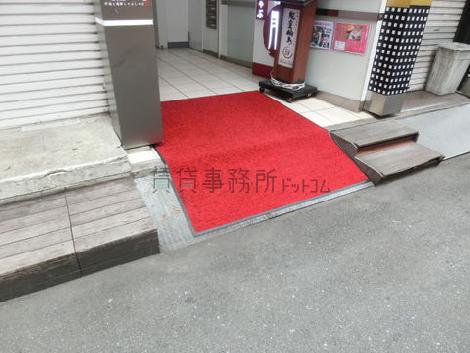 正面玄関