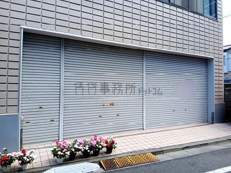 正面玄関