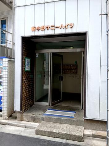 正面玄関