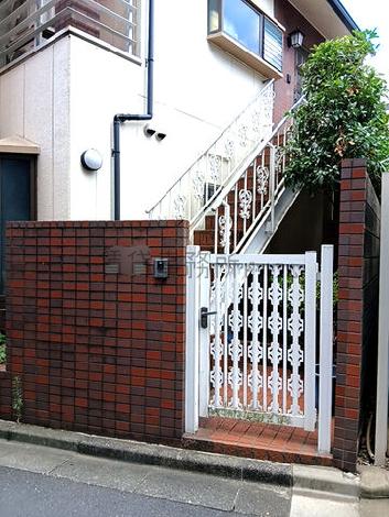 正面玄関