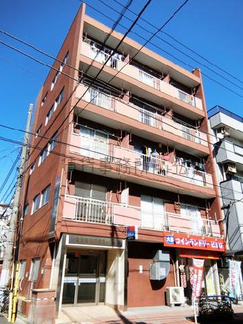 小川マンションの外観写真