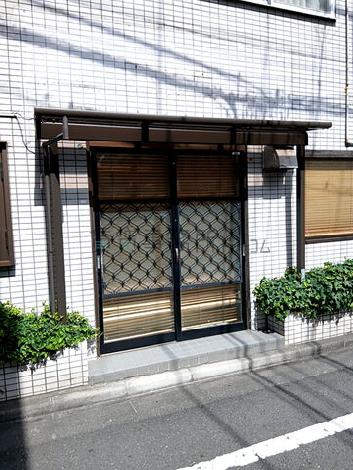 正面玄関
